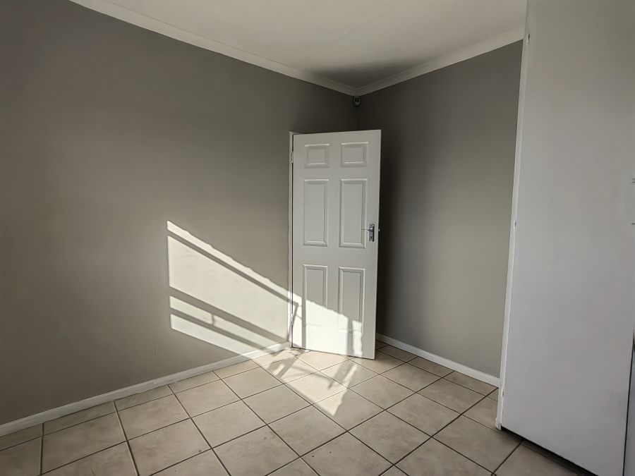 3 Bedroom Property for Sale in Heiderand Western Cape